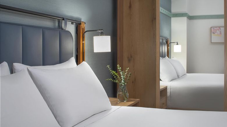 <b>Hyatt Centric Rittenhouse Square Philadelphia Suite</b>. Images powered by <a href="https://iceportal.shijigroup.com/" title="IcePortal" target="_blank">IcePortal</a>.
