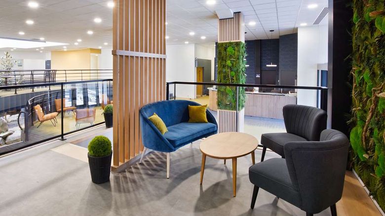 <b>Sure Hotel-Best Western Nantes Beaujoire Restaurant</b>. Images powered by <a href="https://iceportal.shijigroup.com/" title="IcePortal" target="_blank">IcePortal</a>.