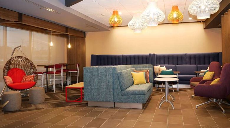 <b>Tru by Hilton Chambersburg Lobby</b>. Images powered by <a href="https://iceportal.shijigroup.com/" title="IcePortal" target="_blank">IcePortal</a>.