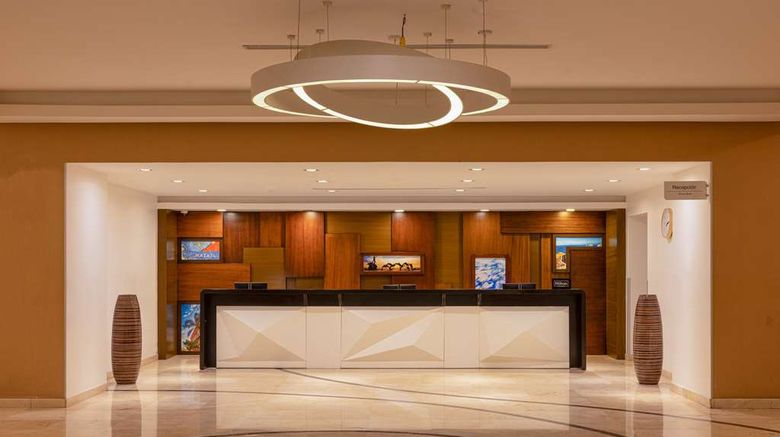 <b>DoubleTree by Hilton Mazatlan Lobby</b>. Images powered by <a href="https://iceportal.shijigroup.com/" title="IcePortal" target="_blank">IcePortal</a>.