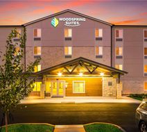 WoodSpring Suites Davenport Exterior