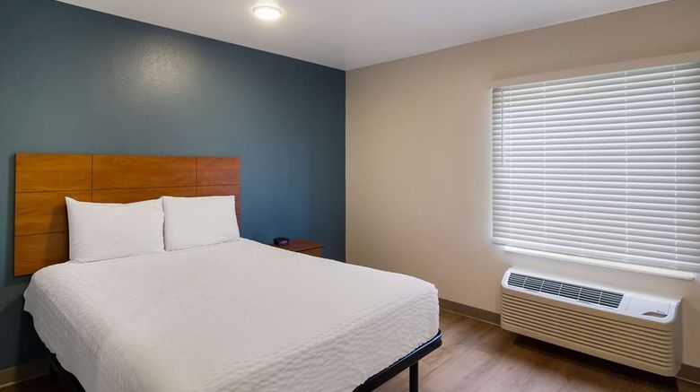<b>WoodSpring Suites I-295 East Room</b>. Images powered by <a href="https://iceportal.shijigroup.com/" title="IcePortal" target="_blank">IcePortal</a>.