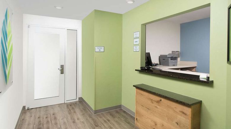 <b>WoodSpring Suites Waco Lobby</b>. Images powered by <a href="https://iceportal.shijigroup.com/" title="IcePortal" target="_blank">IcePortal</a>.