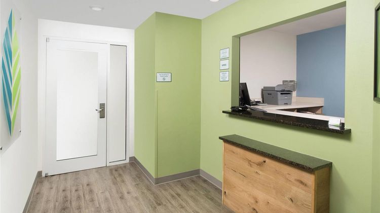 WoodSpring Suites Killeen Lobby