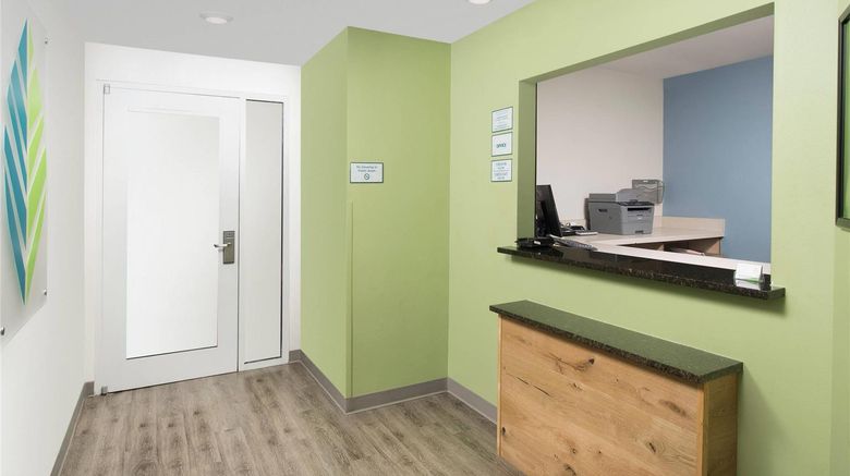 <b>WoodSpring Suites Killeen Lobby</b>. Images powered by <a href="https://iceportal.shijigroup.com/" title="IcePortal" target="_blank">IcePortal</a>.