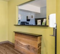 WoodSpring Suites Abilene Lobby