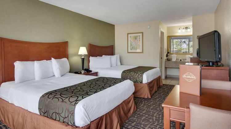 Baymont by Wyndham Panama City Beach Room