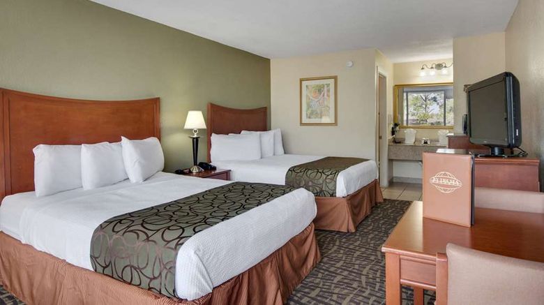 <b>Baymont by Wyndham Panama City Beach Room</b>. Images powered by <a href="https://iceportal.shijigroup.com/" title="IcePortal" target="_blank">IcePortal</a>.