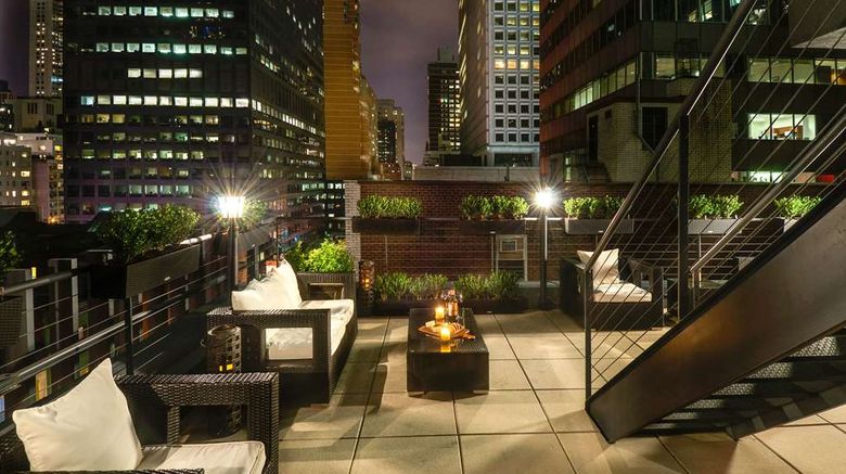 <b>Blue Angel Hotel-Ascend Hotel Collection Pool</b>. Images powered by <a href="https://iceportal.shijigroup.com/" title="IcePortal" target="_blank">IcePortal</a>.