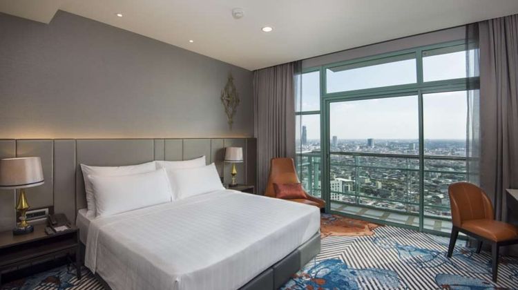 Chatrium Hotel Riverside Bangkok Suite