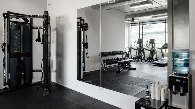 Hotel Verge Launceston Health