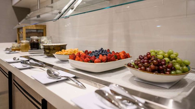 Hyatt House Louisville East Restaurant