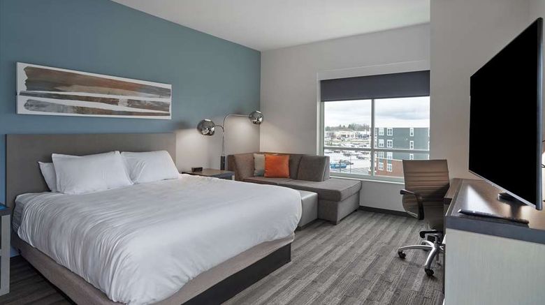 <b>Hyatt House Louisville East Room</b>. Images powered by <a href="https://iceportal.shijigroup.com/" title="IcePortal" target="_blank">IcePortal</a>.