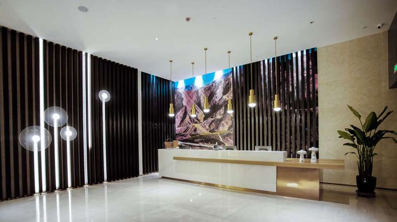 <b>Quality Hotel Zhangye Lobby</b>. Images powered by <a href="https://iceportal.shijigroup.com/" title="IcePortal" target="_blank">IcePortal</a>.