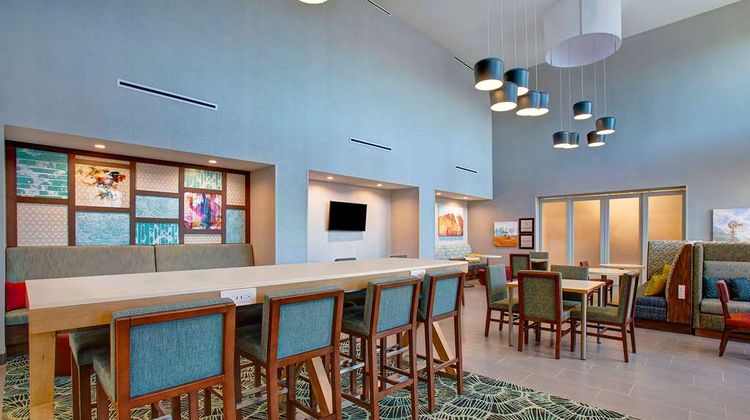 Hampton Inn & Suites Borger Lobby