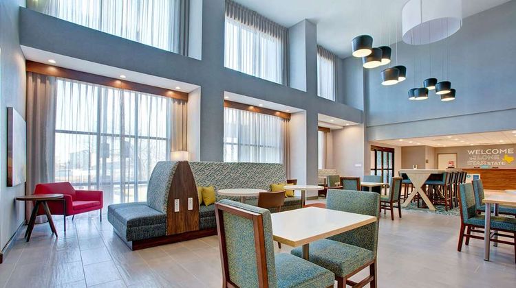 Hampton Inn & Suites Borger Lobby