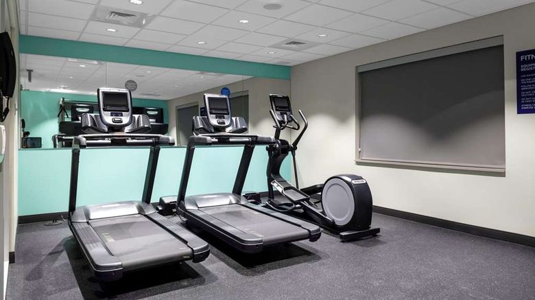 <b>Tru by Hilton Lynchburg Health</b>. Images powered by <a href="https://iceportal.shijigroup.com/" title="IcePortal" target="_blank">IcePortal</a>.
