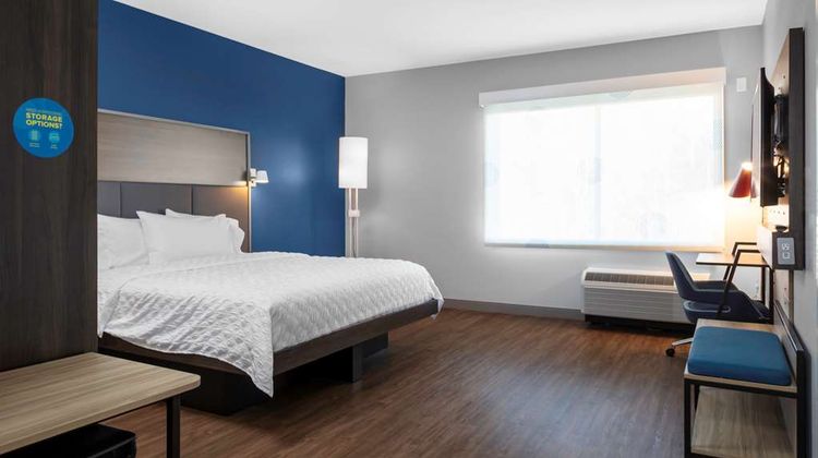 Tru by Hilton Lynchburg Room