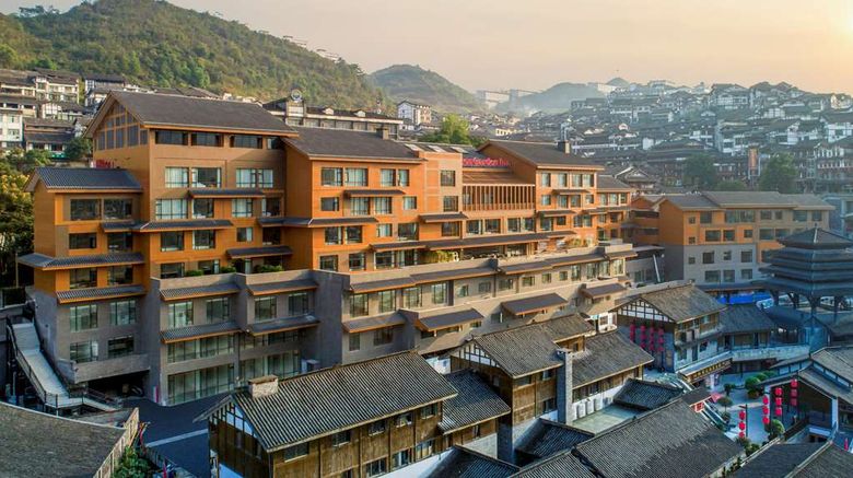 <b>Hilton Garden Inn Guizhou Maotai Town Exterior</b>. Images powered by <a href="https://iceportal.shijigroup.com/" title="IcePortal" target="_blank">IcePortal</a>.