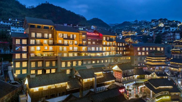 Hilton Garden Inn Guizhou Maotai Town Exterior