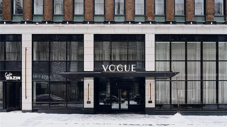 Vogue Hotel Montreal Downtown Exterior