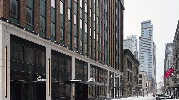Vogue Hotel Montreal Downtown Exterior