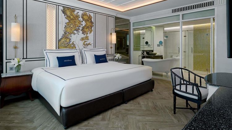 Moevenpick Myth Hotel Patong Phuket Suite