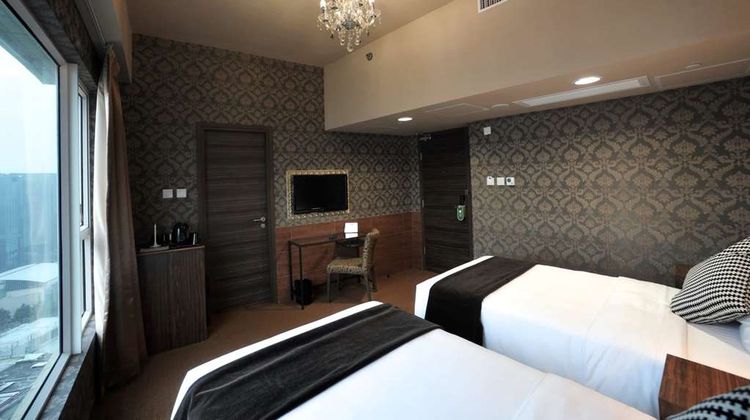 Ramada by Wyndham Hong Kong Grand Room