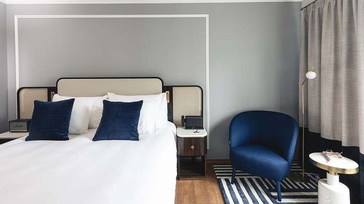 Ameron Bellerive au Lac Room