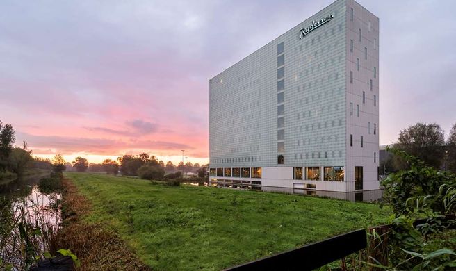Radisson Hotel Suites Amsterdam South Exterior