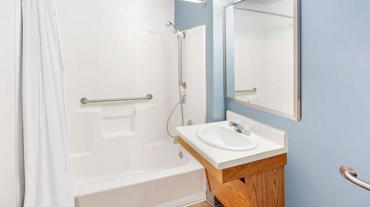 WoodSpring Suites Pharr Room
