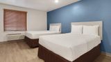 WoodSpring Suites Conroe Room