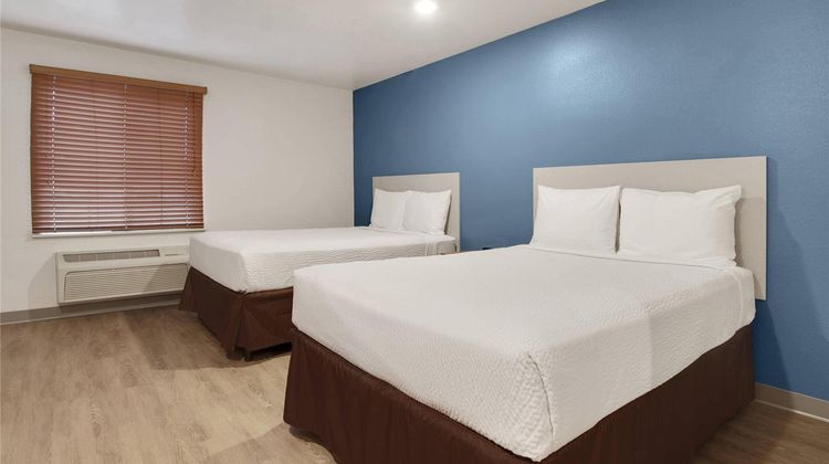 WoodSpring Suites Conroe Room