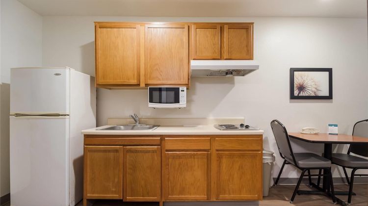 WoodSpring Suites Houston I-45 Airtex Room