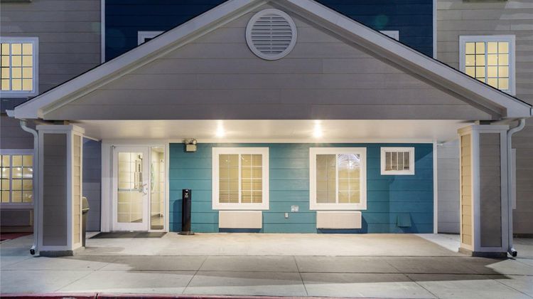 WoodSpring Suites Houston I-45 Airtex Exterior