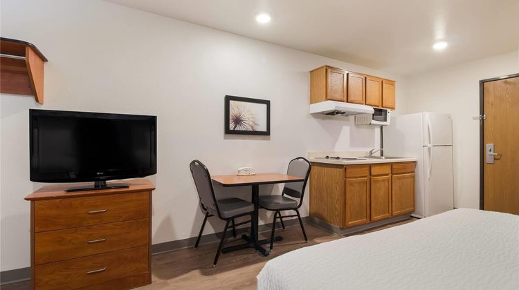 WoodSpring Suites Houston I-45 Airtex Room
