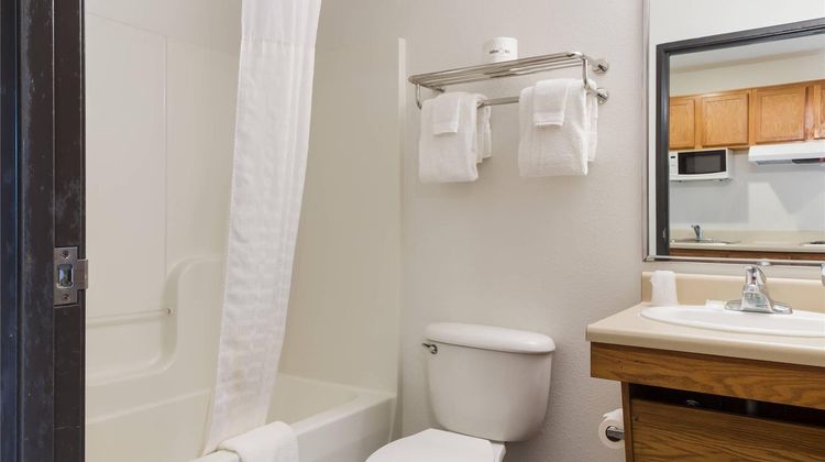WoodSpring Suites Houston I-45 Airtex Room