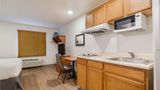 WoodSpring Suites Houston I-45 Airtex Room