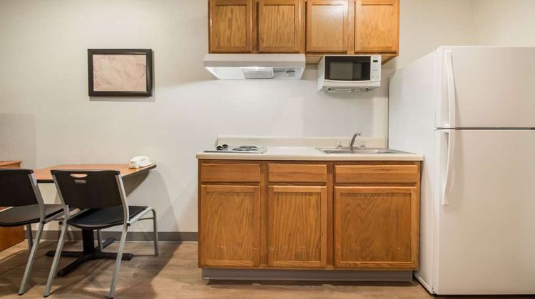 WoodSpring Suites Houston La Porte Room