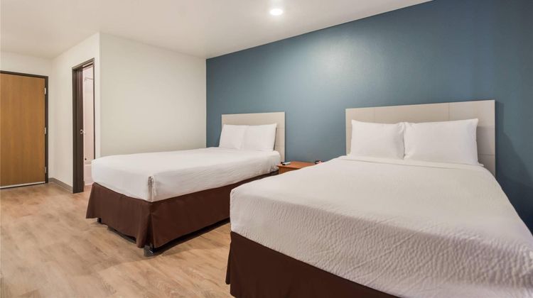 WoodSpring Suites Houston La Porte Room