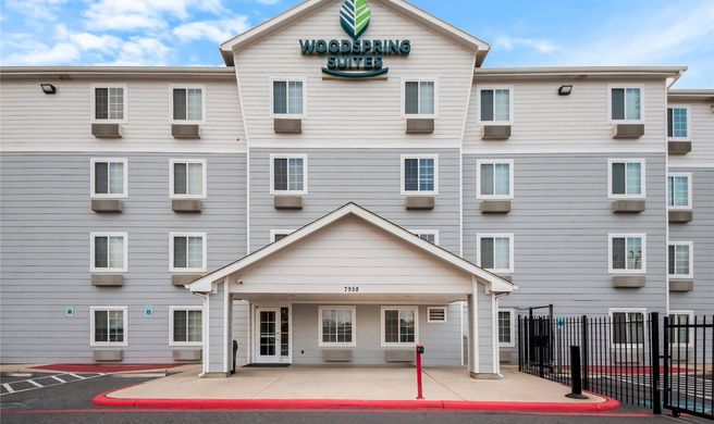 WoodSpring Suites San Antonio South Exterior
