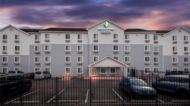 <b>WoodSpring Suites San Antonio South Exterior</b>. Images powered by <a href="https://iceportal.shijigroup.com/" title="IcePortal" target="_blank">IcePortal</a>.