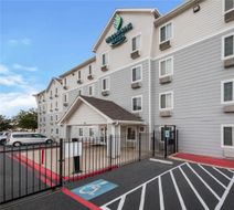 WoodSpring Suites San Antonio South Exterior