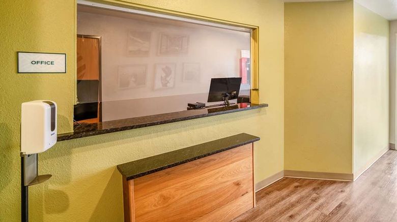 <b>WoodSpring Suites Corpus Christi Lobby</b>. Images powered by <a href="https://iceportal.shijigroup.com/" title="IcePortal" target="_blank">IcePortal</a>.