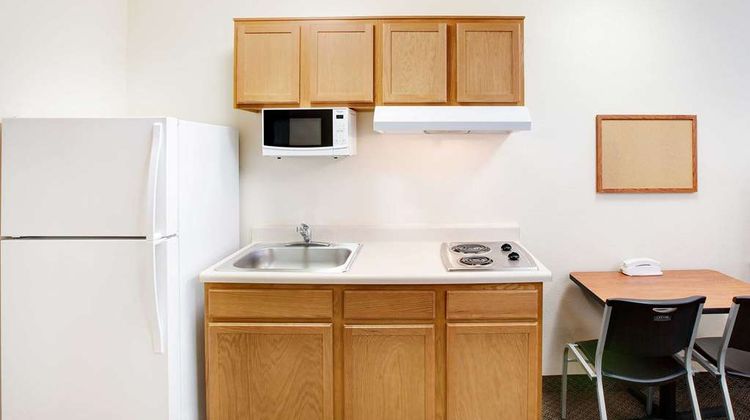 WoodSpring Suites Houston Westchase Room