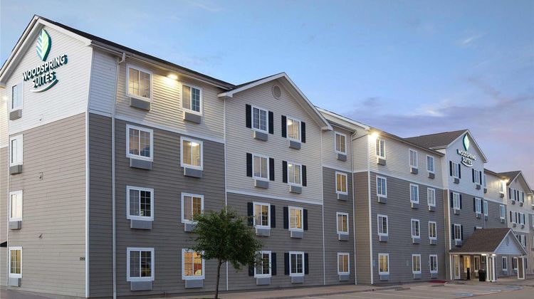 WoodSpring Suites Houston Westchase Exterior