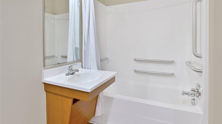 WoodSpring Suites Houston Westchase Room