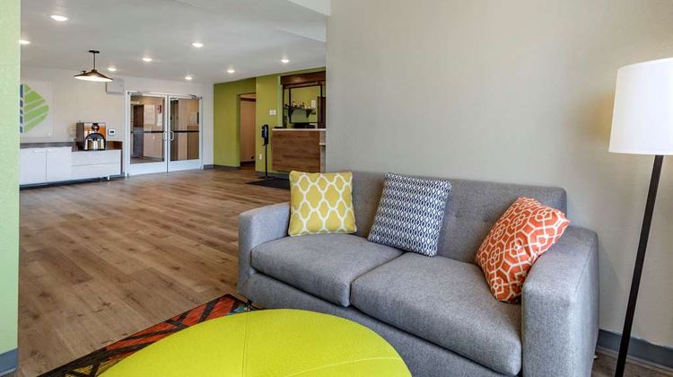 WoodSpring Suites Austin Georgetown Lobby