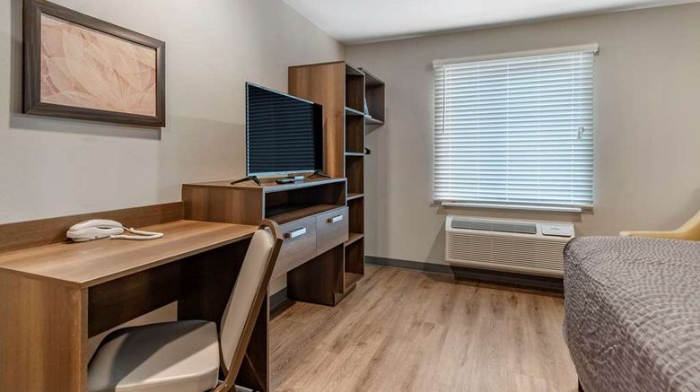 <b>WoodSpring Suites Austin Georgetown Room</b>. Images powered by <a href="https://iceportal.shijigroup.com/" title="IcePortal" target="_blank">IcePortal</a>.