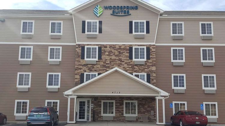 WoodSpring Suites Midland Exterior